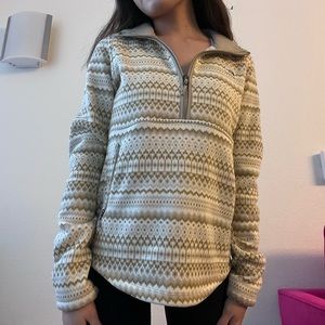 The North Face printed crescent 1/4 zip pullover